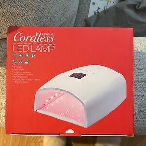 Cordless Rechargeable LED Lamp - White